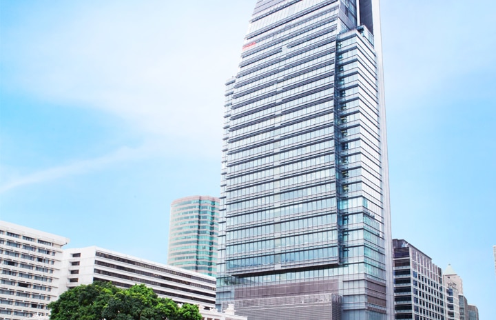One Peaking Hong Kong Feature 1