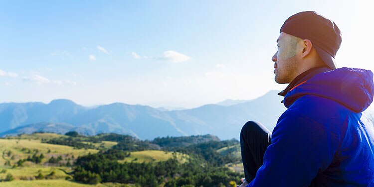 hiker-750x376.jpg